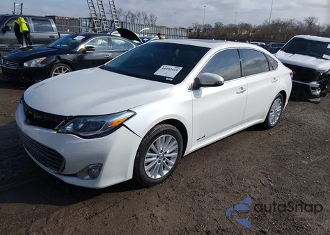 2014 Toyota Avalon Hybrid Xle Touring z USA, uszkodzony, nr VIN 4T1BD1EB7EU024367